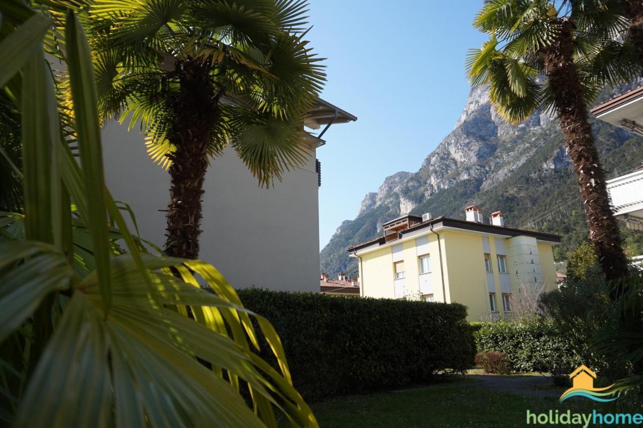 Green relax apartment Riva del Garda Buitenkant foto