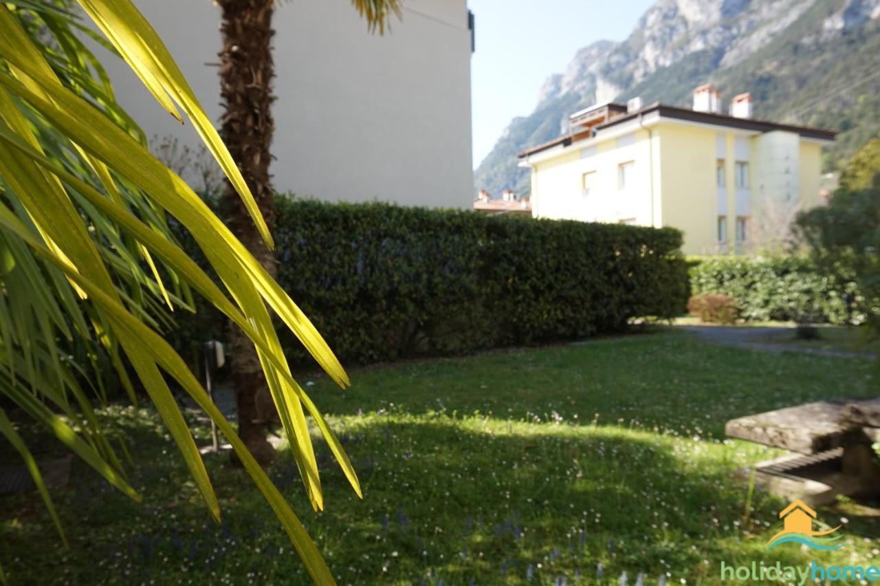 Green relax apartment Riva del Garda Buitenkant foto
