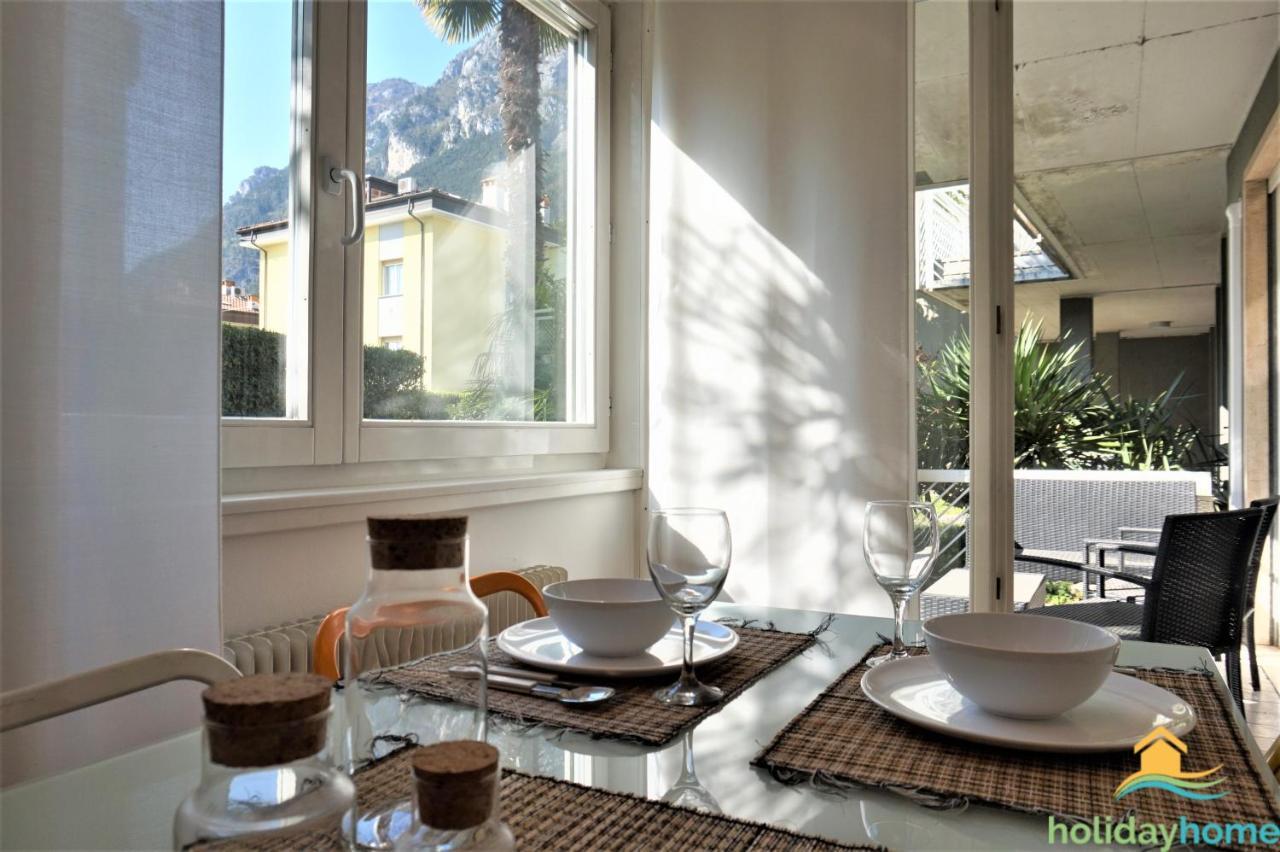 Green relax apartment Riva del Garda Buitenkant foto